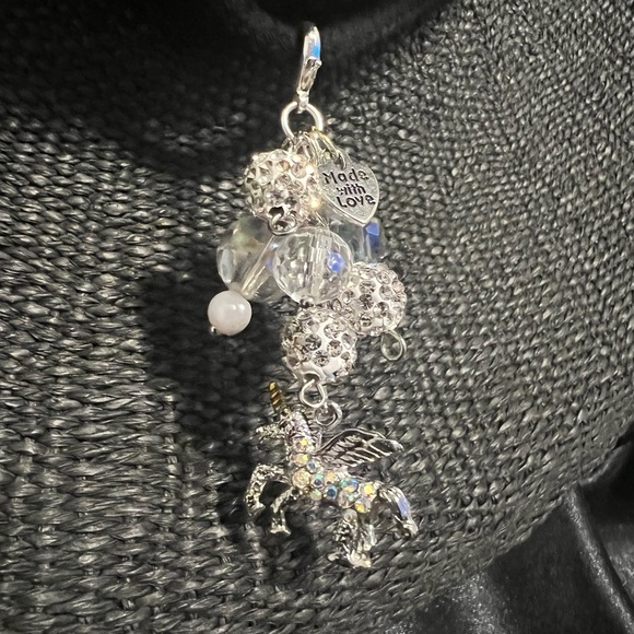 Meet your Posher, Dawn - Picture 8 of 8